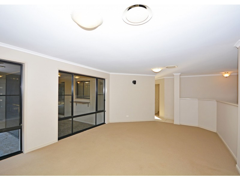 10 Jarrah Court, Burrum Heads QLD 4659