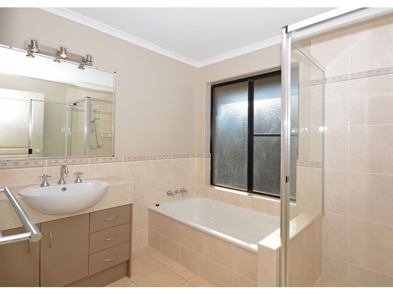 10 Jarrah Court, Burrum Heads QLD 4659