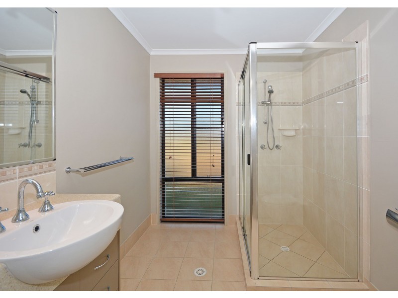 10 Jarrah Court, Burrum Heads QLD 4659