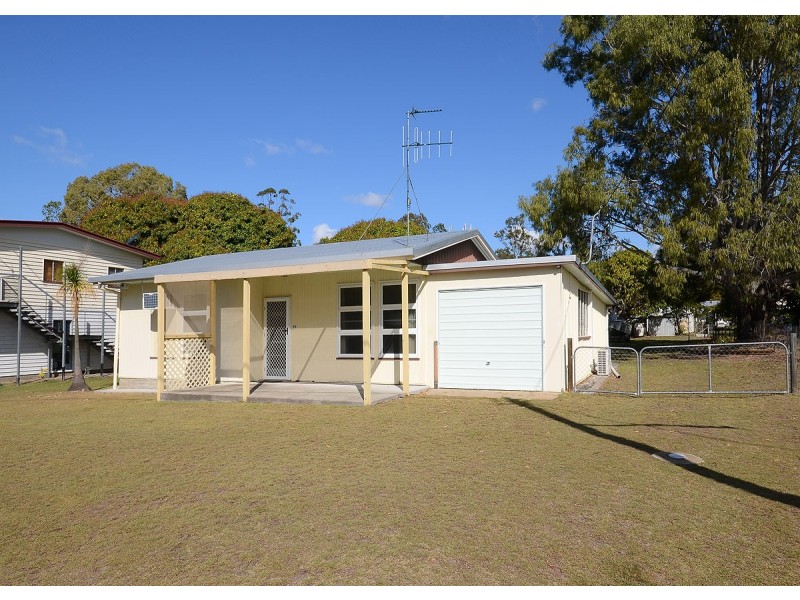 35 Howard Street, Burrum Heads QLD 4659