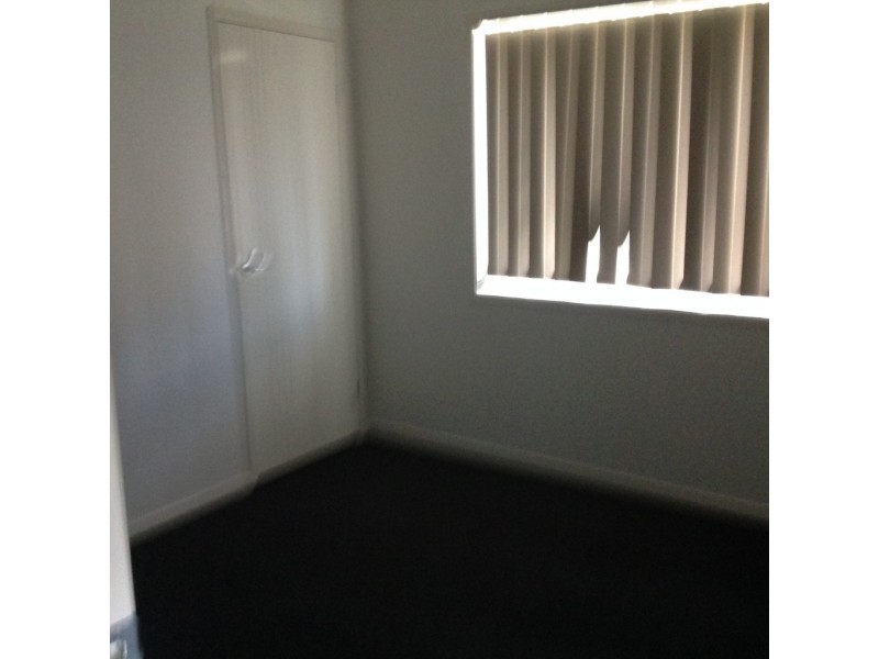 2/1 Lucas Drive, Burrum Heads QLD 4659