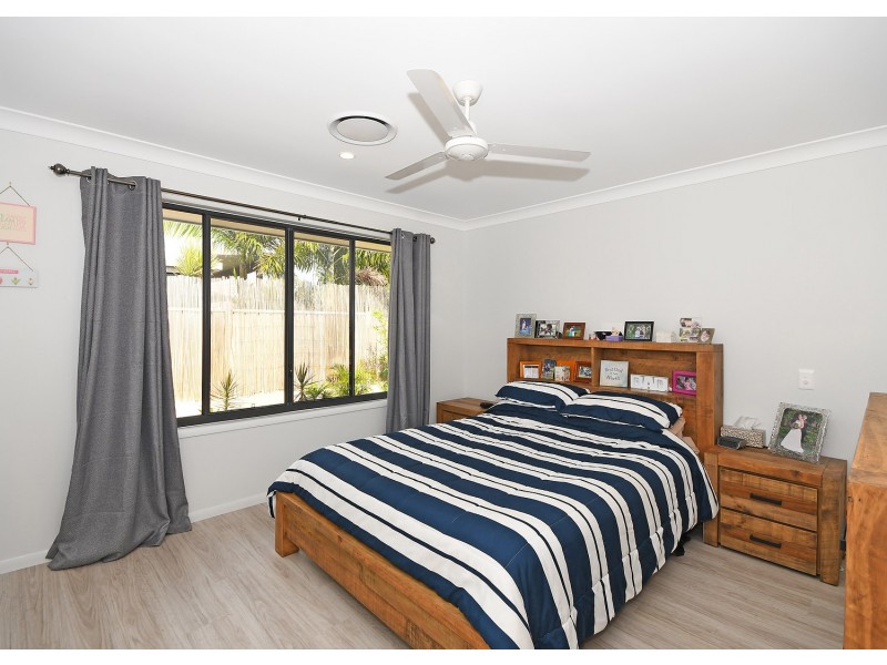 16 Tulipwood Drive, Burrum Heads QLD 4659