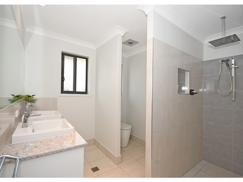 16 Tulipwood Drive, Burrum Heads QLD 4659