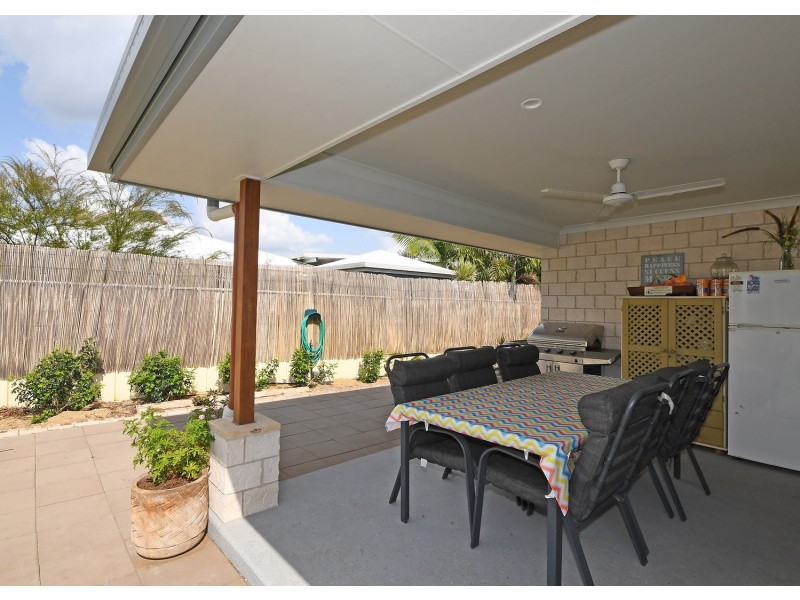 16 Tulipwood Drive, Burrum Heads QLD 4659