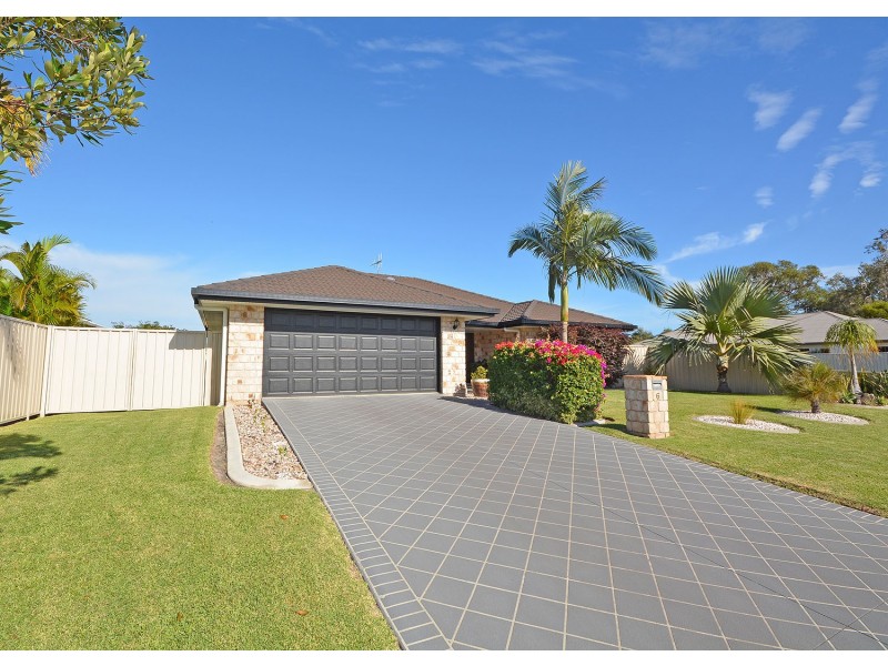6 Bryan Court, Burrum Heads QLD 4659
