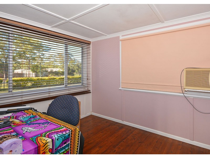 21 East Street, Howard QLD 4659