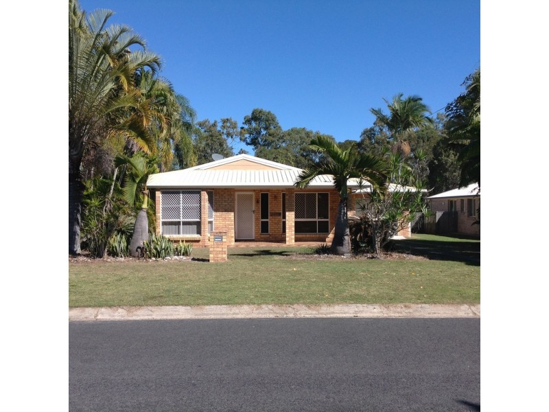 125 Burrum Street, Burrum Heads QLD 4659