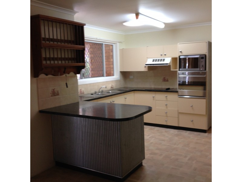 125 Burrum Street, Burrum Heads QLD 4659