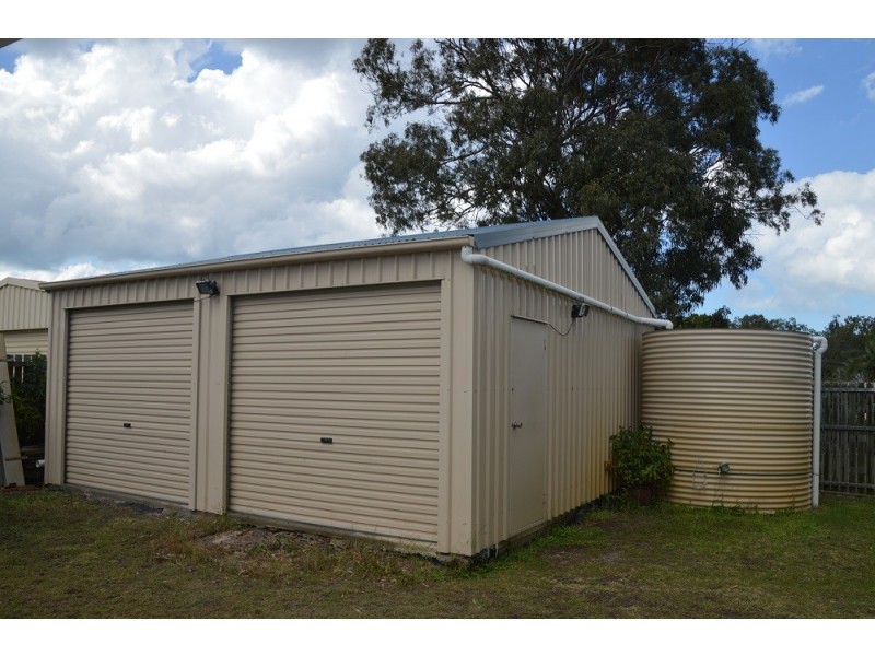 37 Lucas Drive, Burrum Heads QLD 4659
