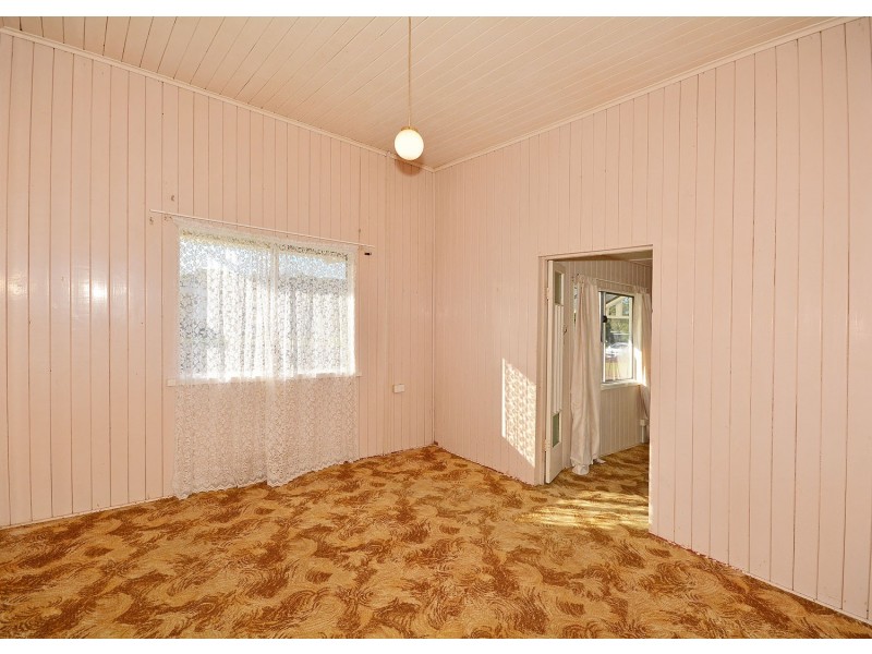 9 Hartley Street, Torbanlea QLD 4662