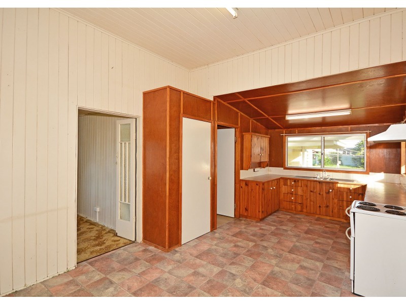 9 Hartley Street, Torbanlea QLD 4662