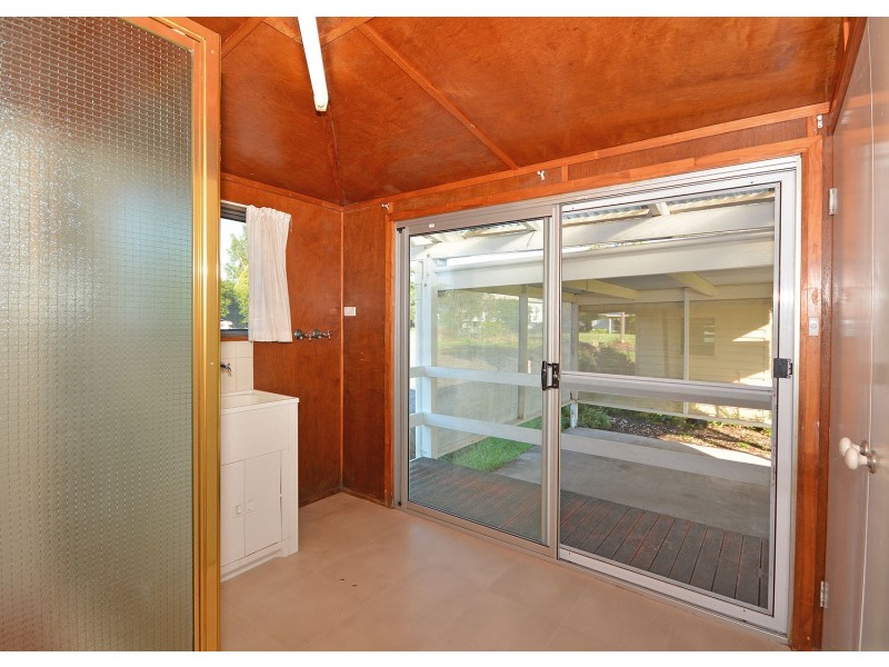 9 Hartley Street, Torbanlea QLD 4662