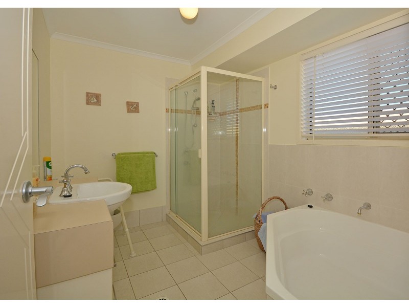45 Sunrise Crescent, Burrum Heads QLD 4659