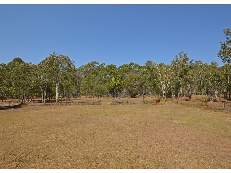 24 Keen Road, Howard QLD 4659