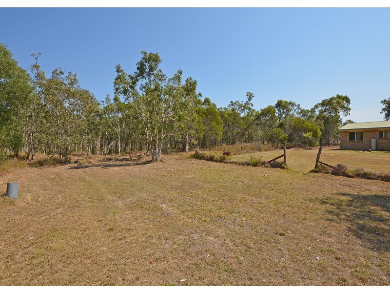 24 Keen Road, Howard QLD 4659