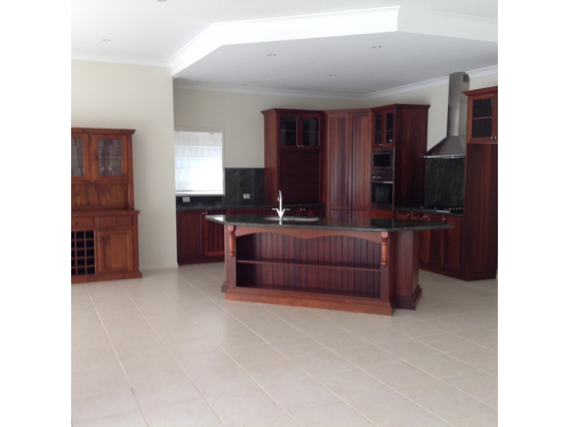 7 KALINDA COURT, Toogoom QLD 4655