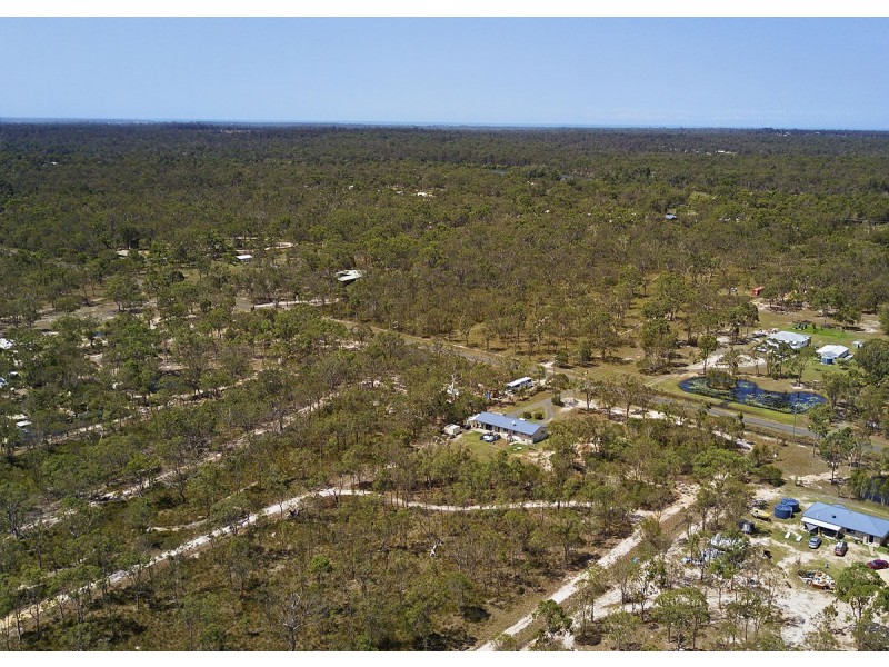 33 Ranch Park Drive, Pacific Haven QLD 4659
