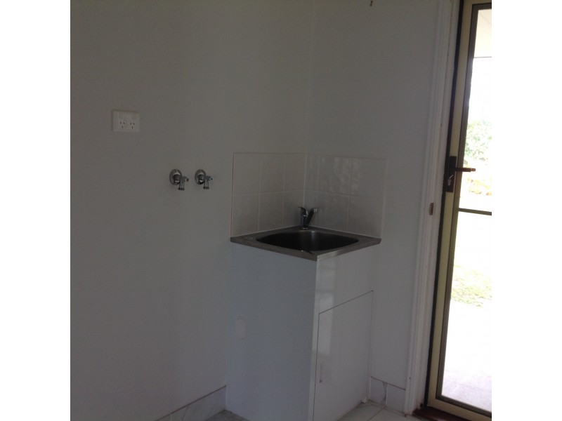 90 Beach Drive, Burrum Heads QLD 4659