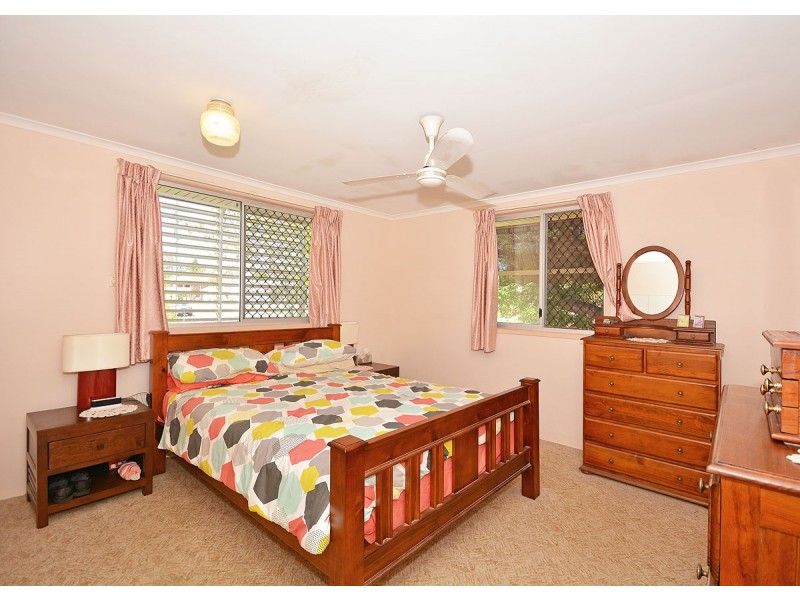 1 Cassia Street, Burrum Heads QLD 4659