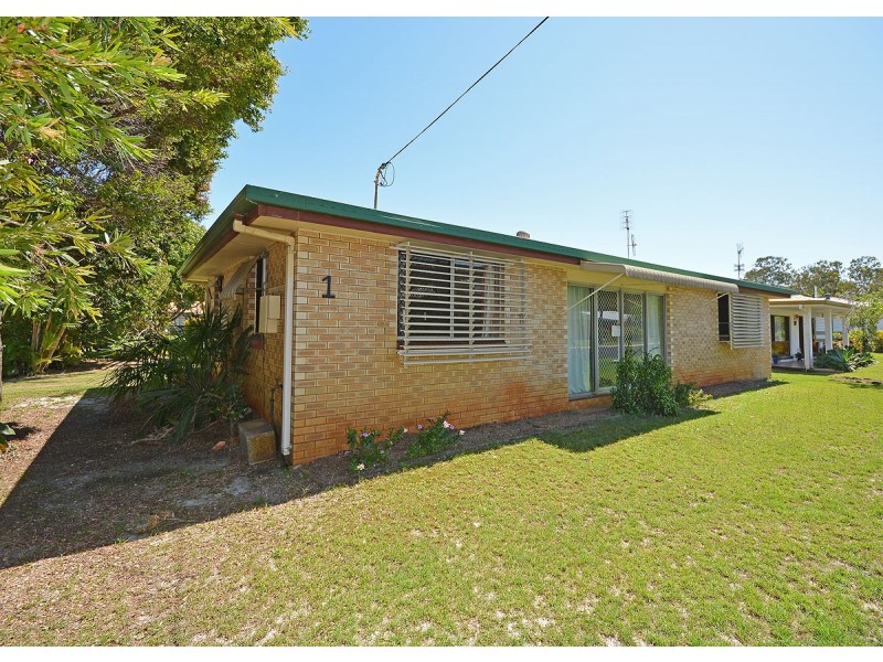 1 Cassia Street, Burrum Heads QLD 4659