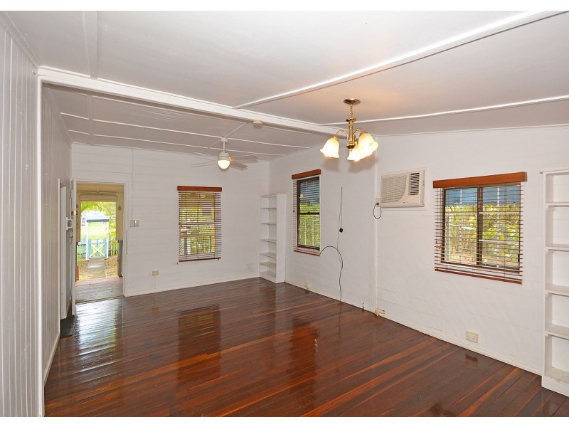 44 Coal Street, Howard QLD 4659