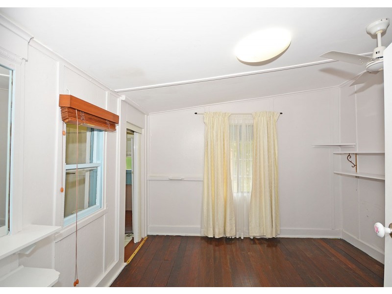 44 Coal Street, Howard QLD 4659