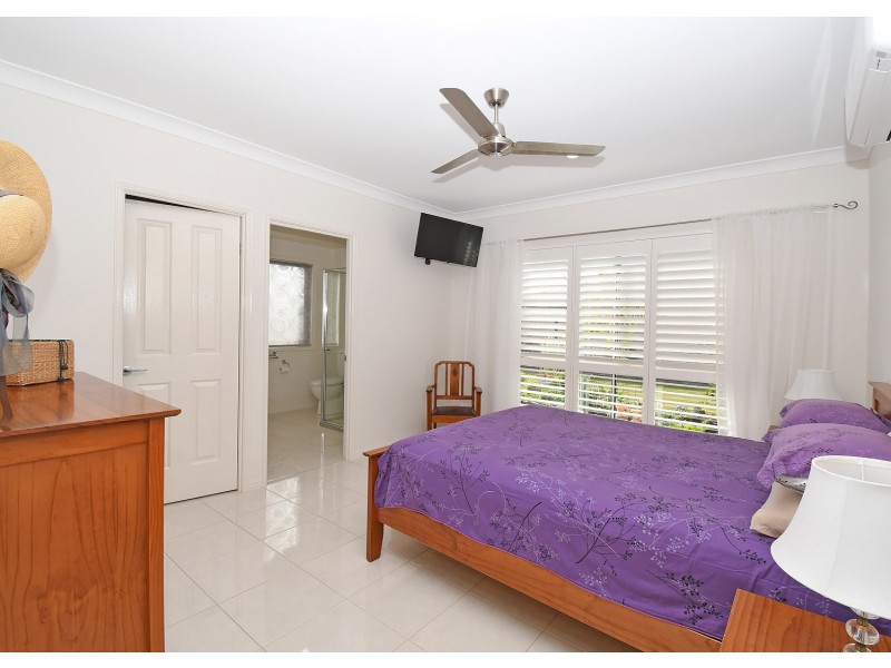 52 Honey Myrtle Close, Burrum Heads QLD 4659