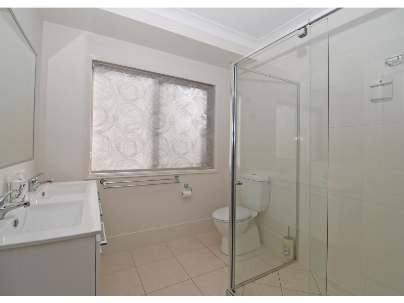 52 Honey Myrtle Close, Burrum Heads QLD 4659