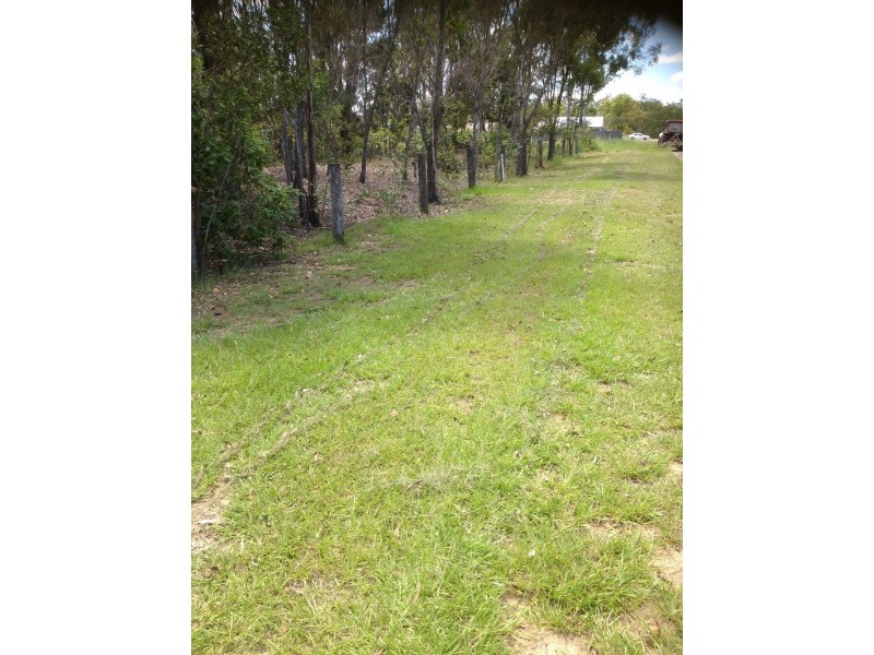 27 Annie Street, Howard QLD 4659