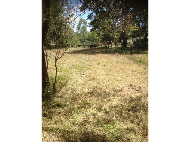 27 Annie Street, Howard QLD 4659