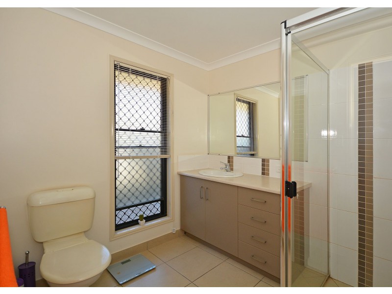 25 Louise Drive, Burrum Heads QLD 4659