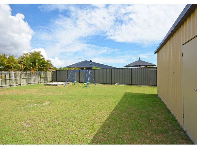 25 Louise Drive, Burrum Heads QLD 4659