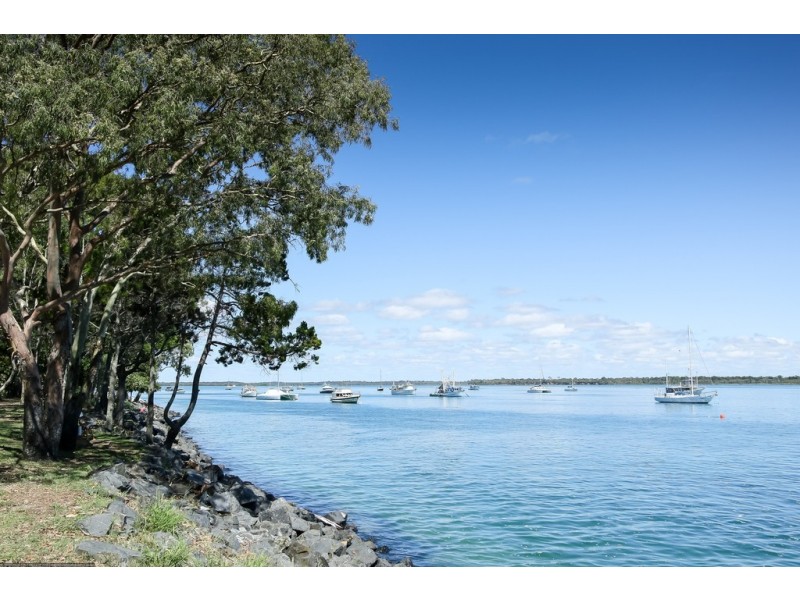35 Traviston Way, Burrum Heads QLD 4659