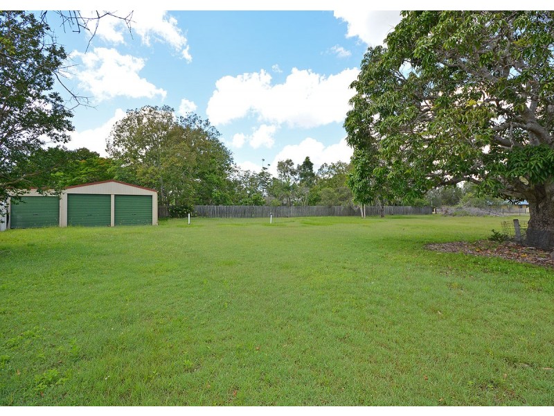 14 George Street, Torbanlea QLD 4662