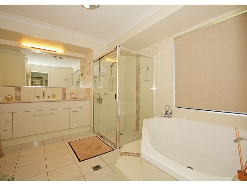 12 Tulipwood Drive, Burrum Heads QLD 4659