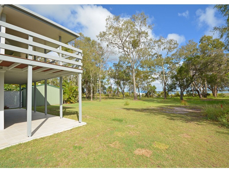100 Riverview Drive, Burrum Heads QLD 4659