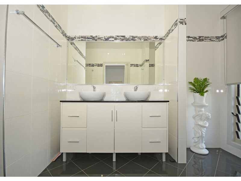 12 Bryan Court, Burrum Heads QLD 4659