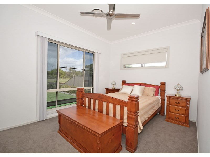 12 Bryan Court, Burrum Heads QLD 4659