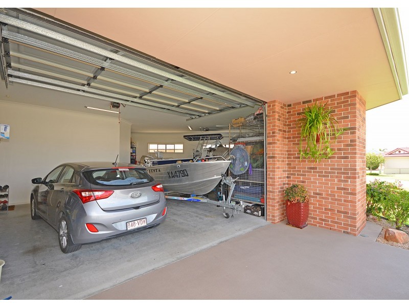 12 Bryan Court, Burrum Heads QLD 4659