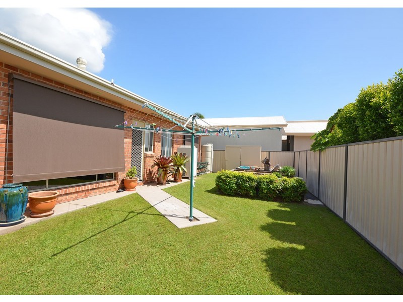 12 Bryan Court, Burrum Heads QLD 4659
