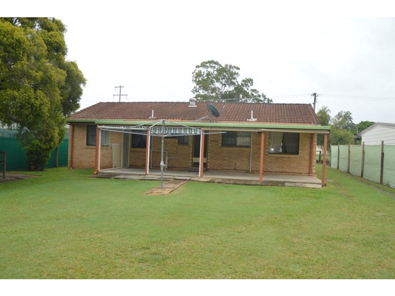 28 Crawford Street, Torbanlea QLD 4662