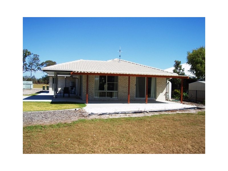 33 Sirenia Drive, Burrum Heads QLD 4659