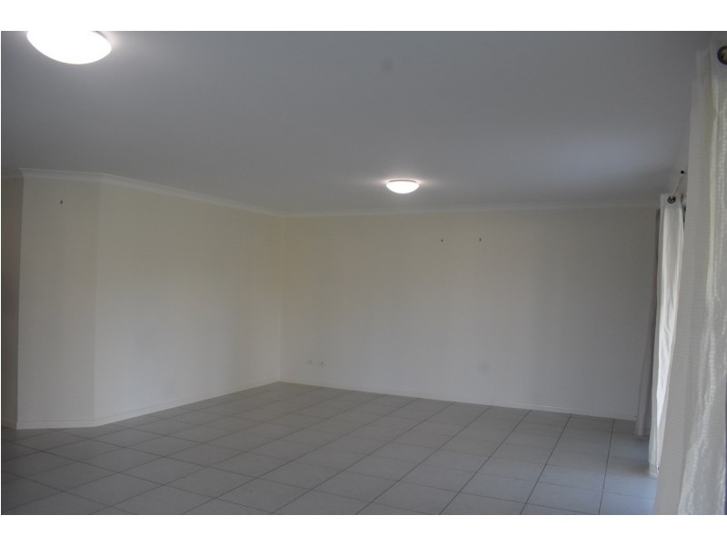 33 Sirenia Drive, Burrum Heads QLD 4659