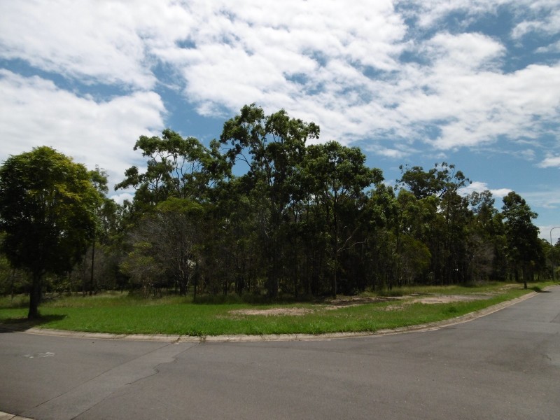 17 Southfork Circuit, Burrum Heads QLD 4659