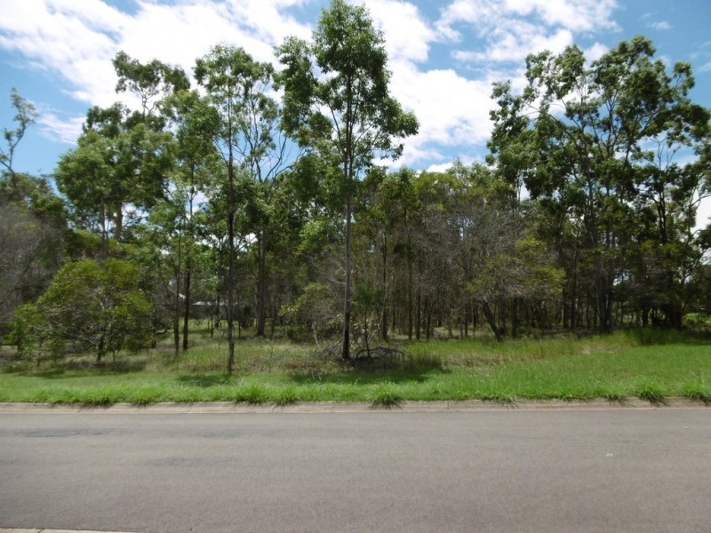 17 Southfork Circuit, Burrum Heads QLD 4659