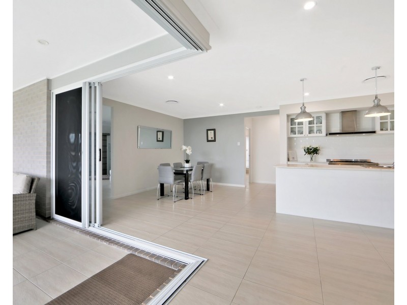 24 Honey Myrtle Close, Burrum Heads QLD 4659