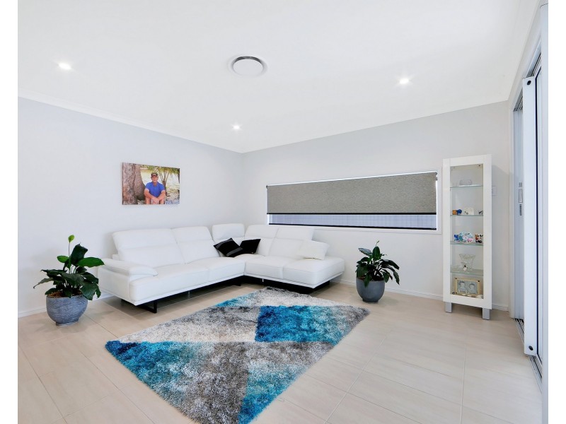 24 Honey Myrtle Close, Burrum Heads QLD 4659