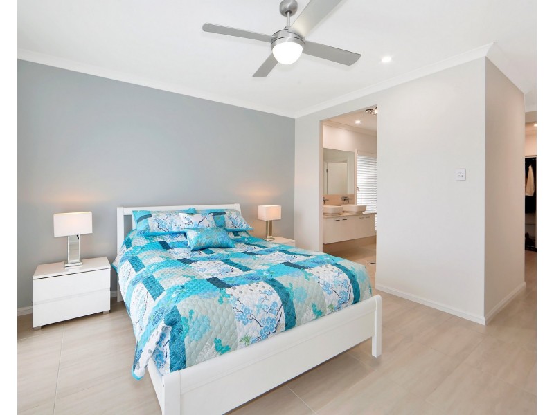 24 Honey Myrtle Close, Burrum Heads QLD 4659