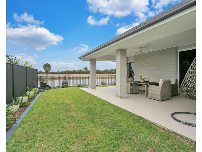 24 Honey Myrtle Close, Burrum Heads QLD 4659