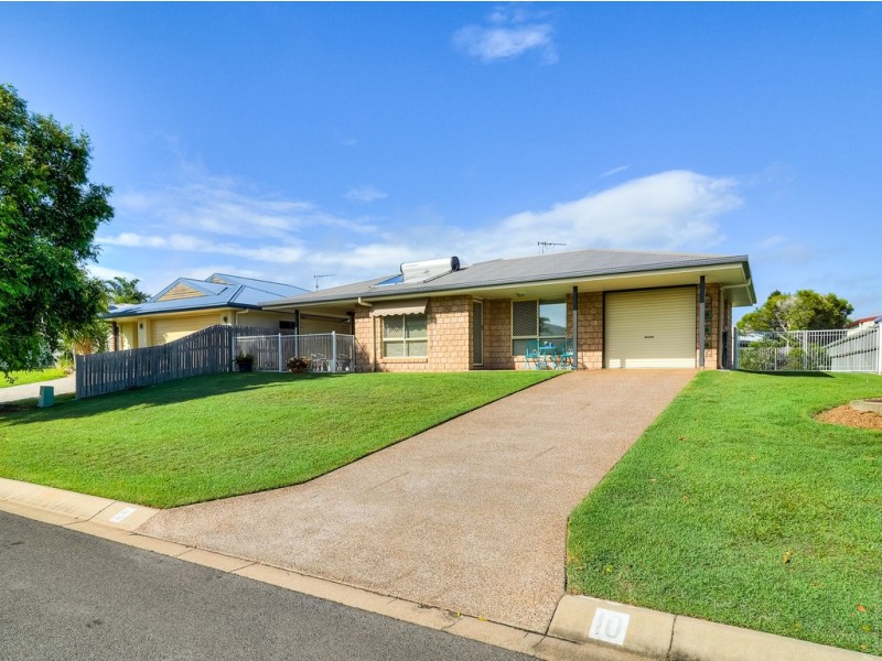 10 Krista Court, Burrum Heads QLD 4659